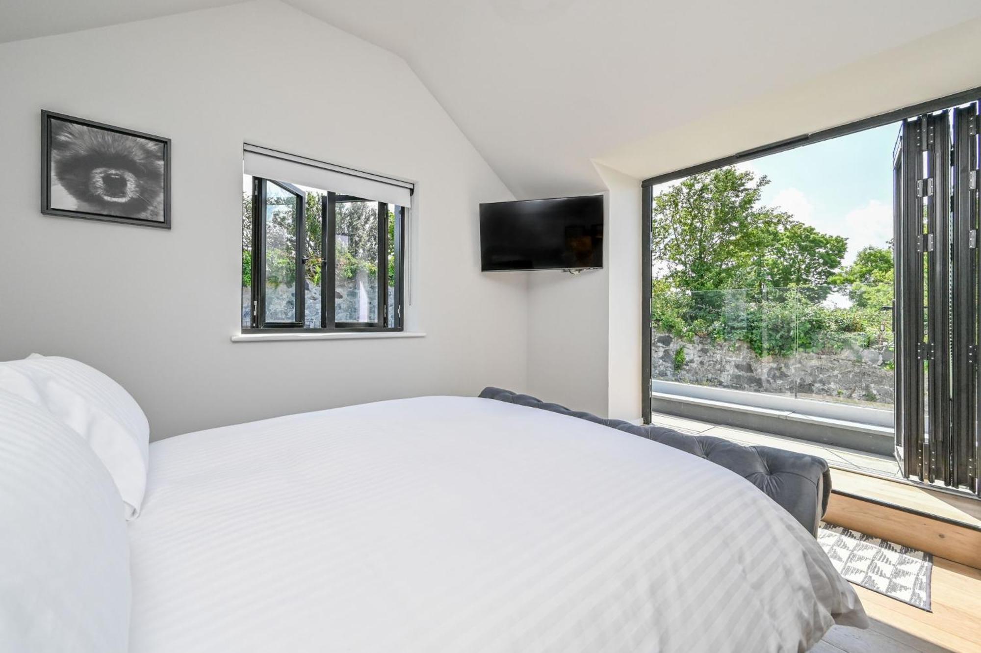 Villa 1 The Nest - Luxury Modern House Nr Beach & Bars With Sea Views & Free Parking à Charlestown  Extérieur photo