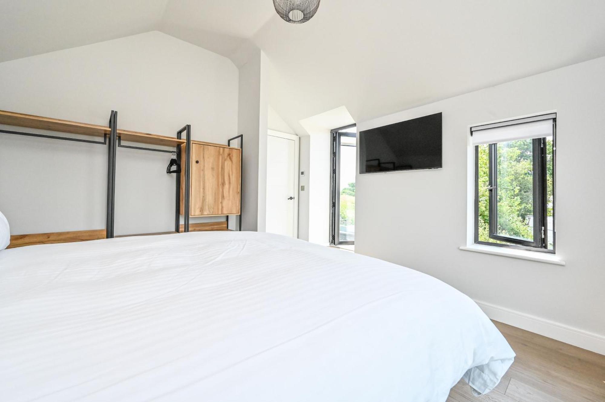 Villa 1 The Nest - Luxury Modern House Nr Beach & Bars With Sea Views & Free Parking à Charlestown  Extérieur photo