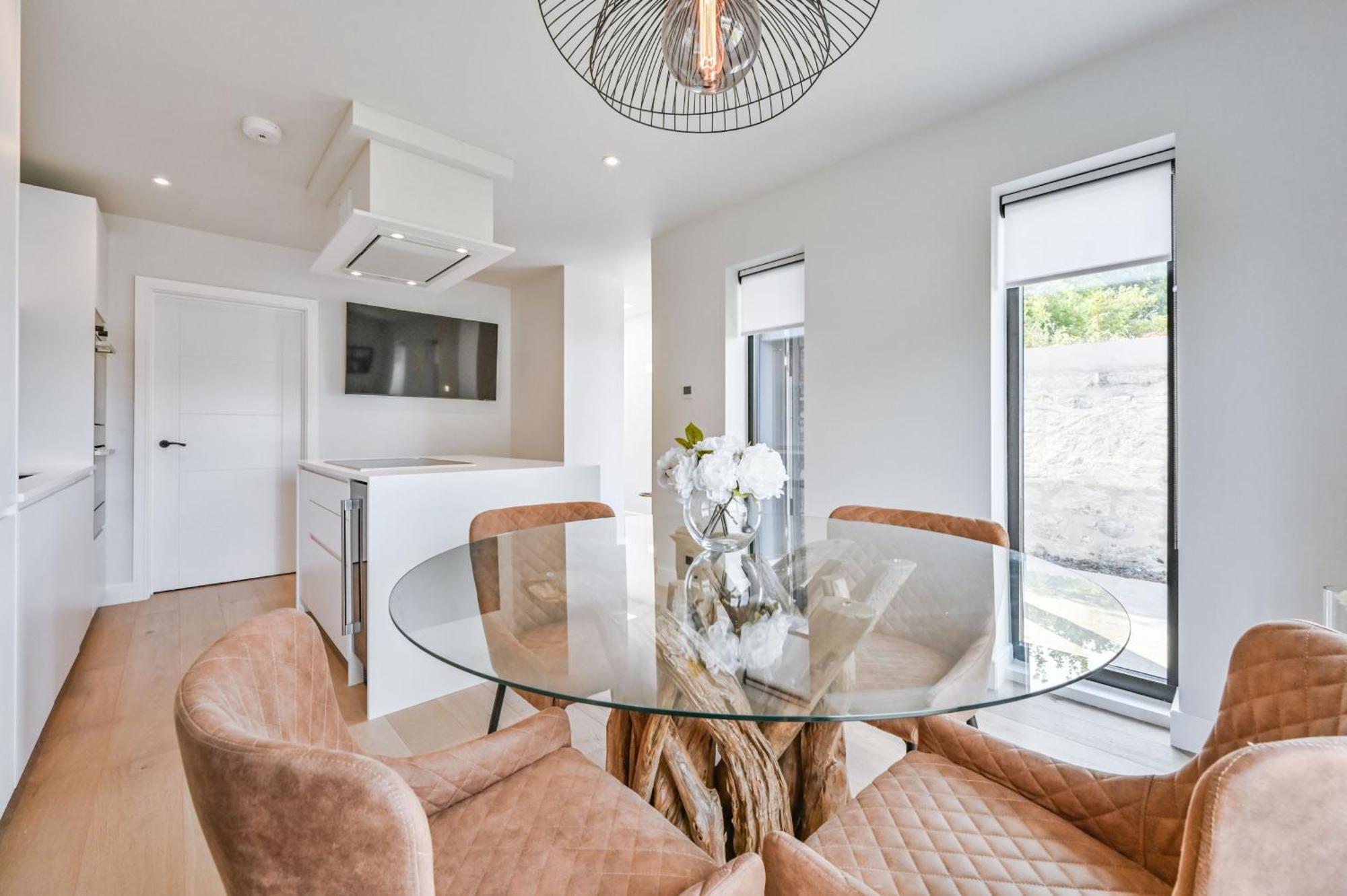Villa 1 The Nest - Luxury Modern House Nr Beach & Bars With Sea Views & Free Parking à Charlestown  Extérieur photo